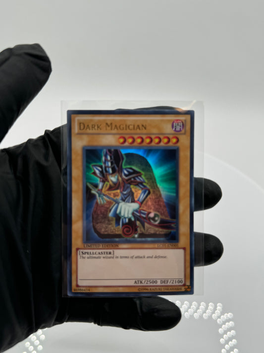 Dark Magician LC01-EN005